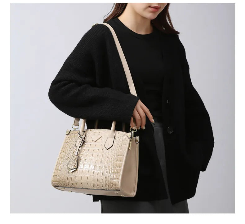 Vintage Crossbody Statement Handbag Set For Women