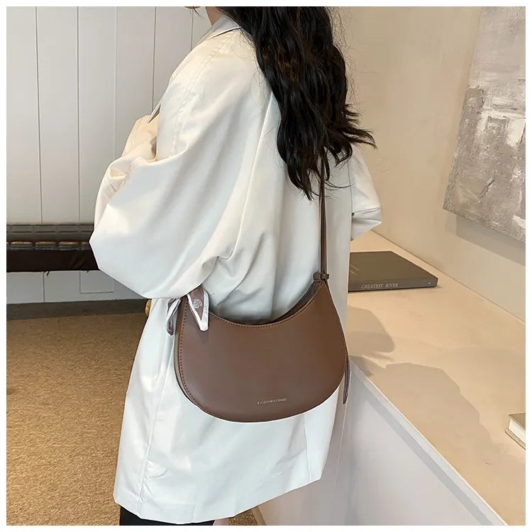 Simple All-match Retro Fashion Shoulder Trendy Small Saddle Bag