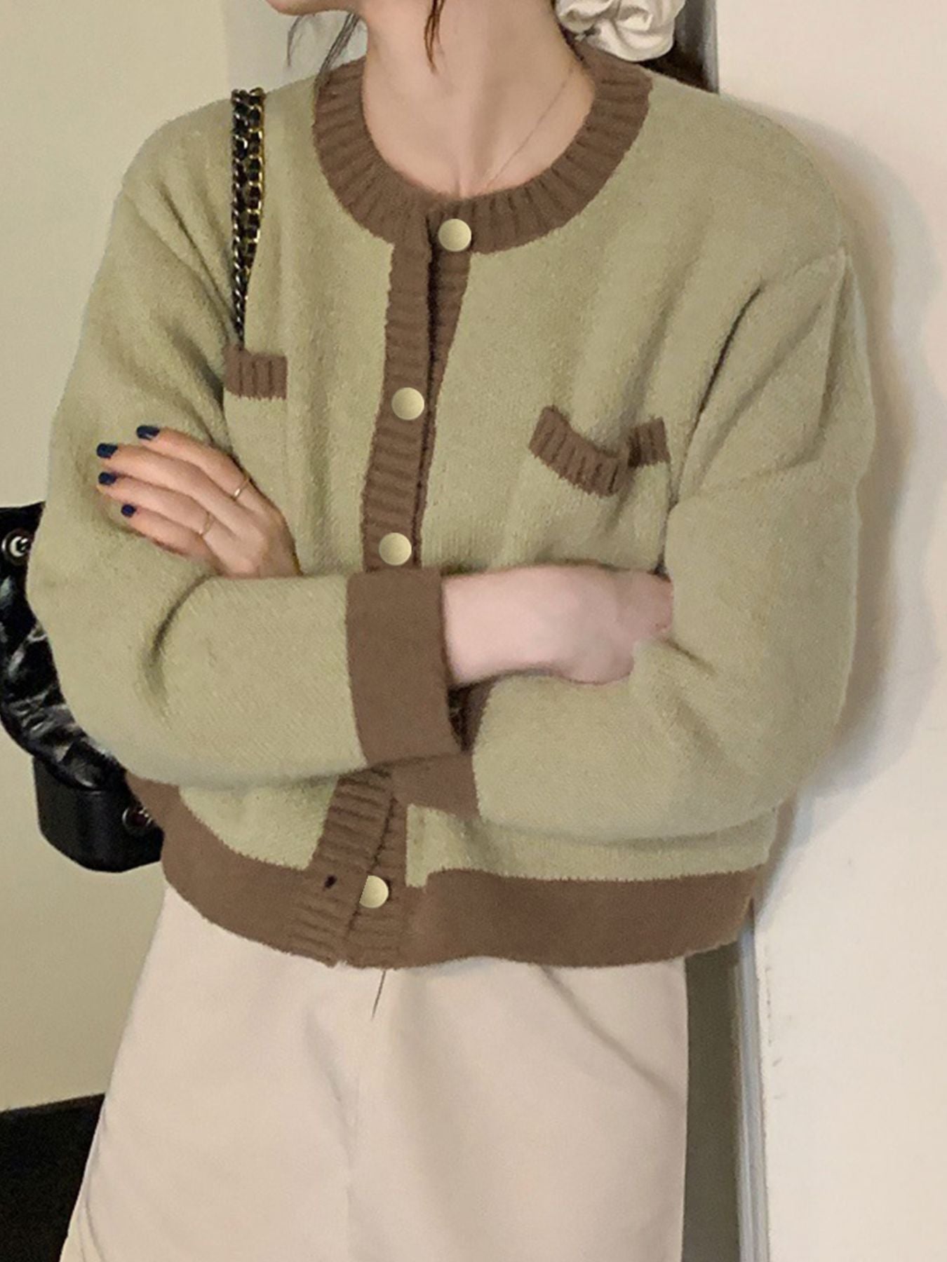 c5906e6b-e941-4624-8d6c-a46c5982dda9-Max