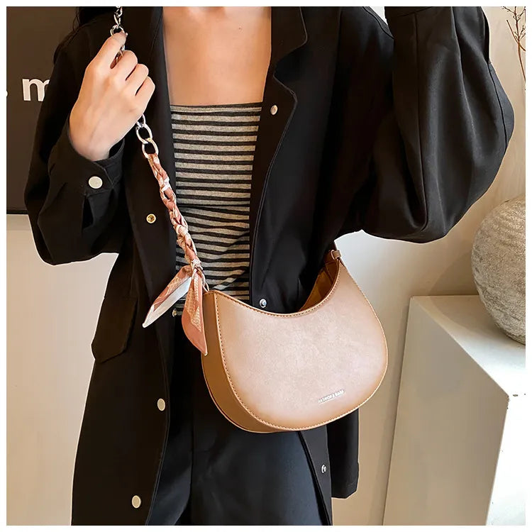 Simple All-match Retro Fashion Shoulder Trendy Small Saddle Bag