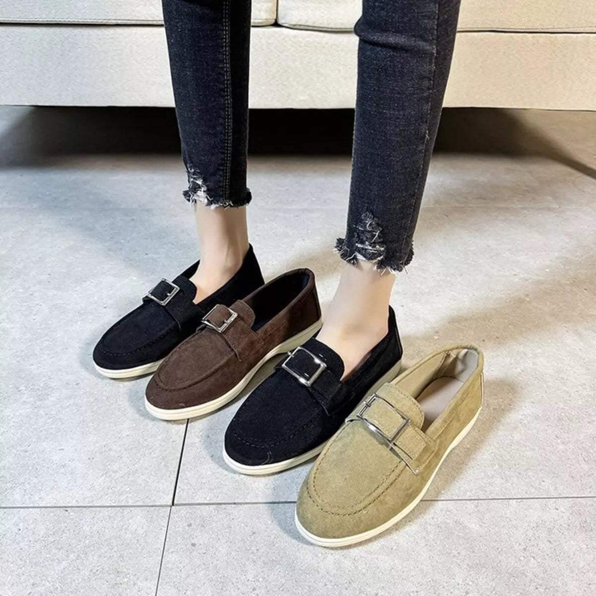 Fashionable Round Toe Flats for Women