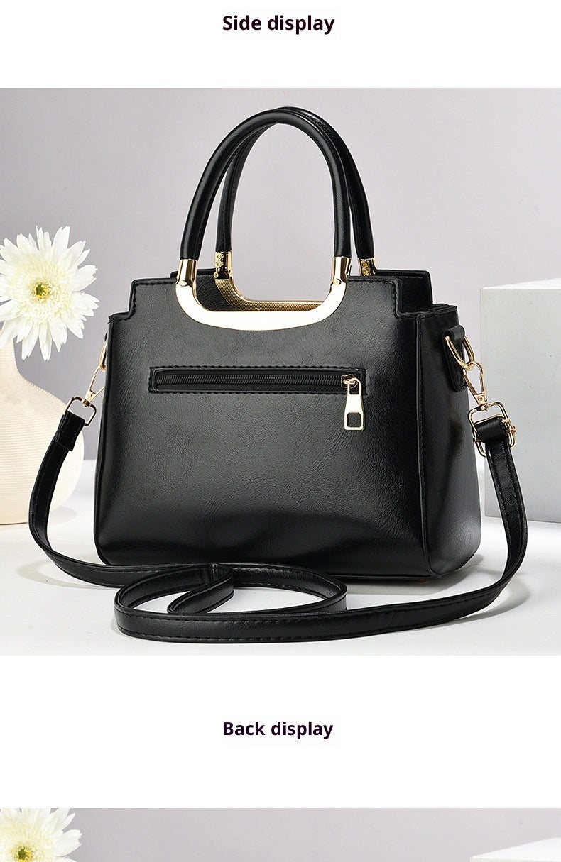 Retro Portable Crossbody Large Capacity Commuter Bag
