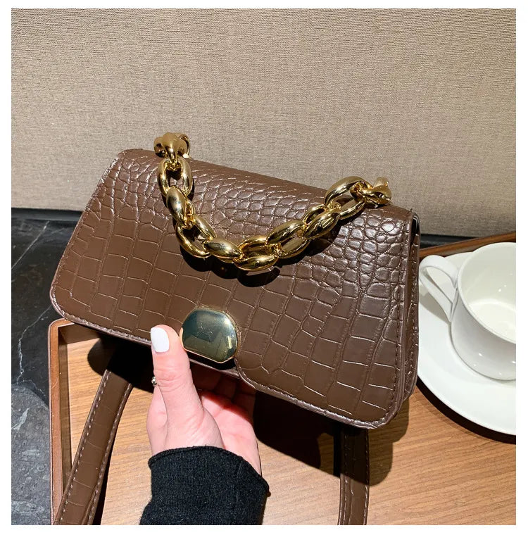 Retro Messenger Bag Simple Small Square Bag