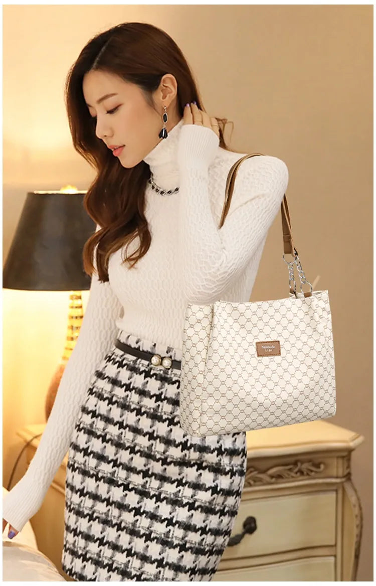 Women's Retro Fashion PU Soft Leather