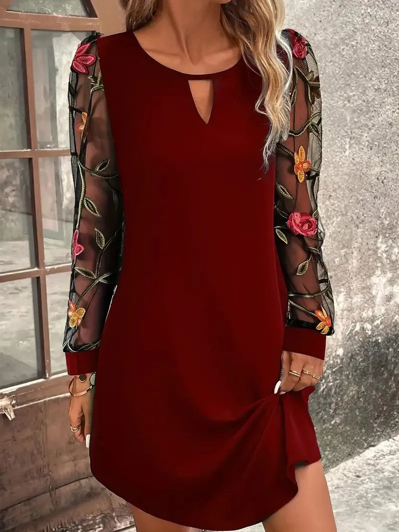 Women's Round Neck Lace Long Sleeve Dress