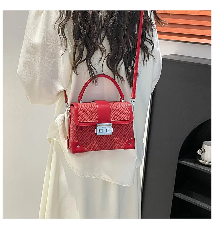 Personality Trendy High Sense Niche Trendy Crossbody Bag