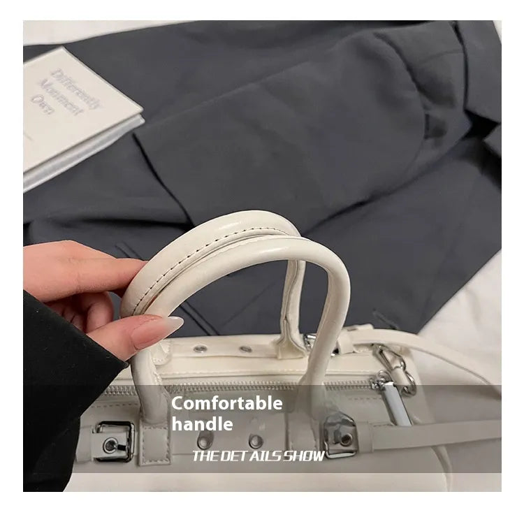 Niche Bowling Bag Design Commuter Fashionable Shoulder Bag