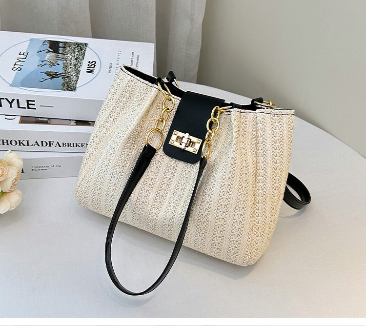 Spring New Classic Style Women's Shoulder Bag