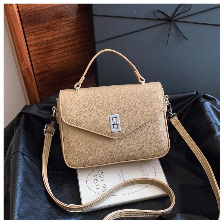 Fashion Casual All-match Commute Cowhide Portable Shoulder Messenger Bag