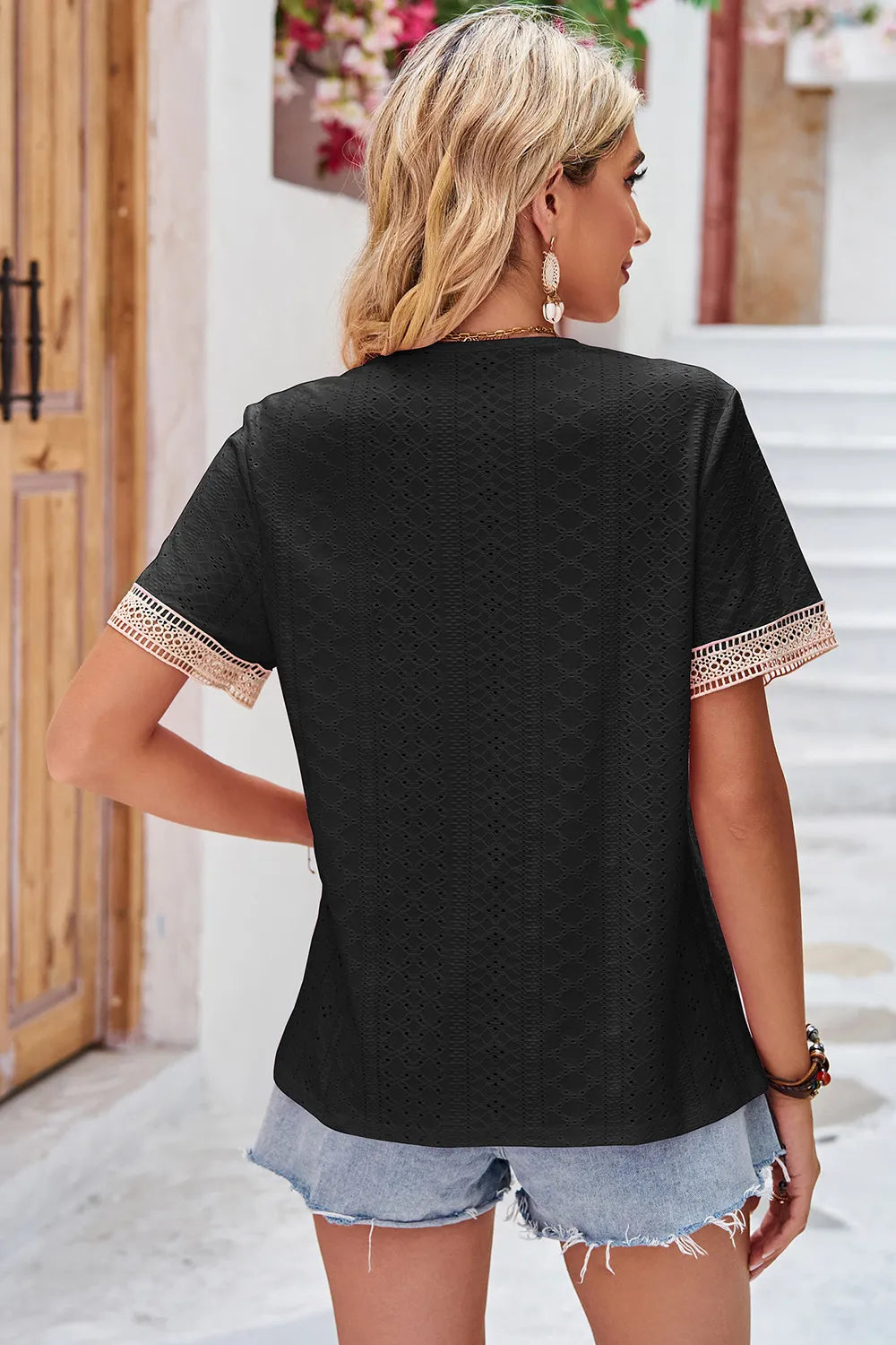 e6aae204-778c-40af-9ee6-f2ebbdb8a801-Max