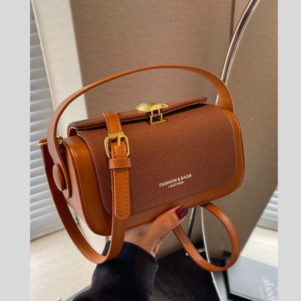 Trendy Adjustable Strap Crossbody Casual Bag