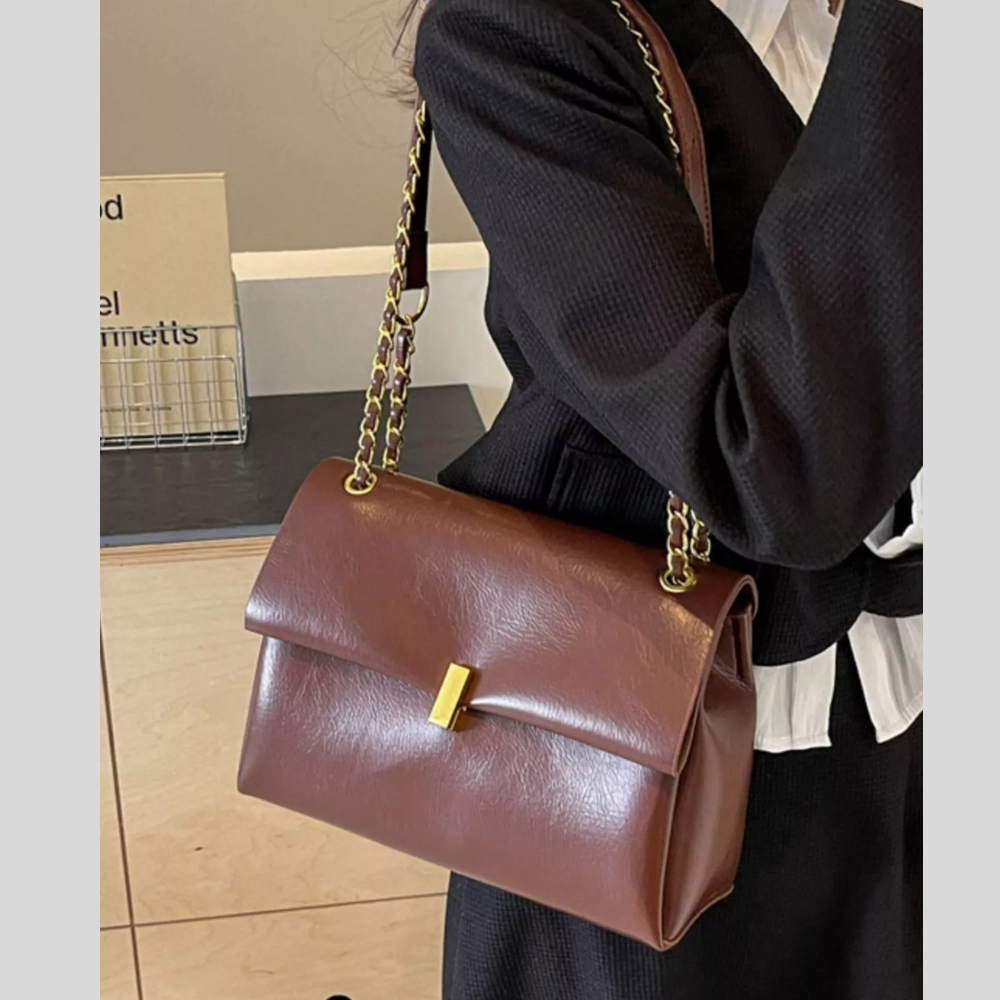 Chain Strap Shoulder Bag