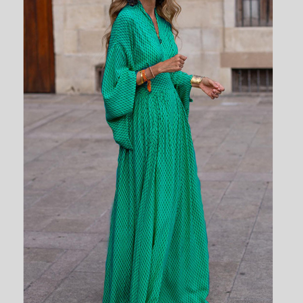 Elegant V-Neck Maxi Dress with Flowy Sleeves