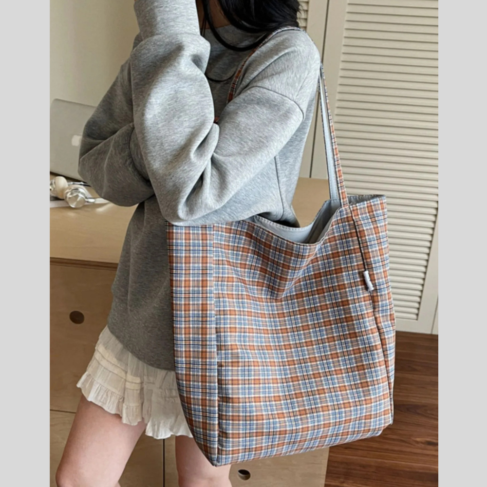 Plaid Pattern Tote Bag