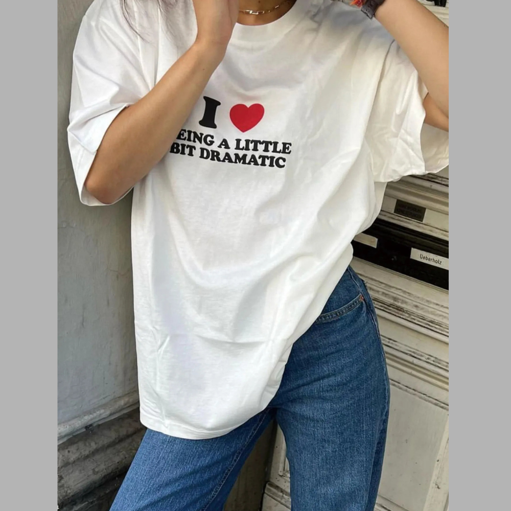 Plus Size Letter Graphic Round Neck Short Sleeve T-Shirt