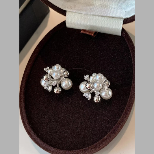 Pearl Cluster Stud Earrings