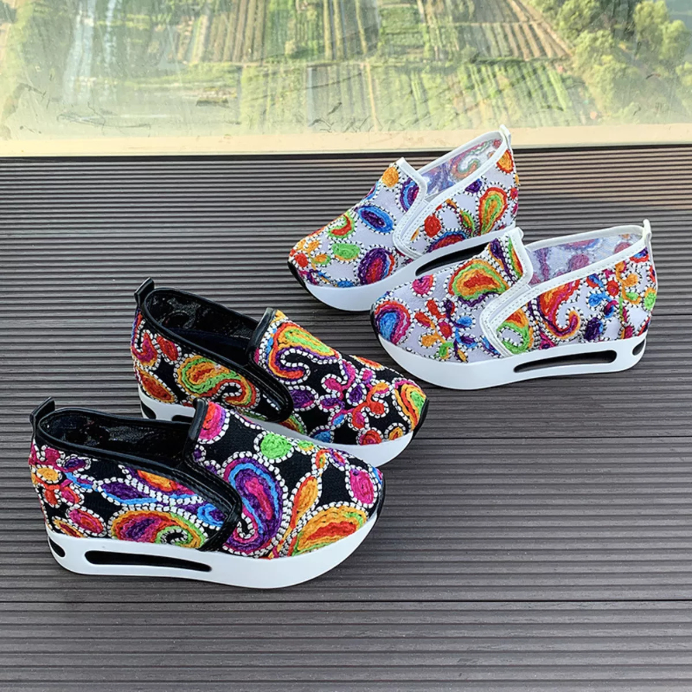 Casual Round Toe Platform Slip-Ons