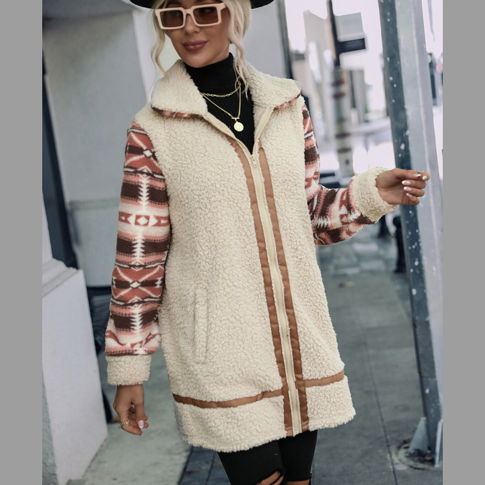 Geometric Zip-Up Collared Sherpa Jacket