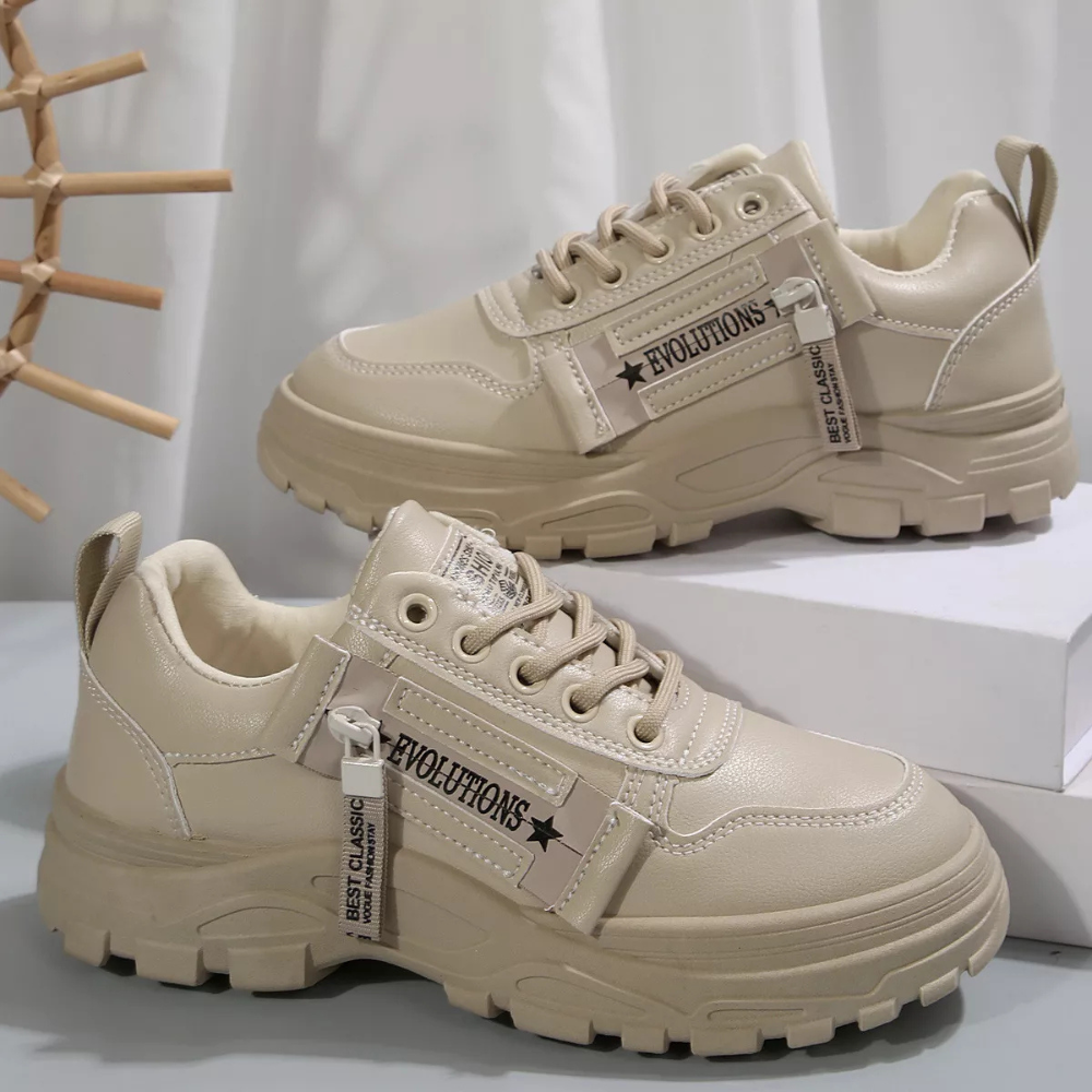 Lace Up Round Toe Athletic