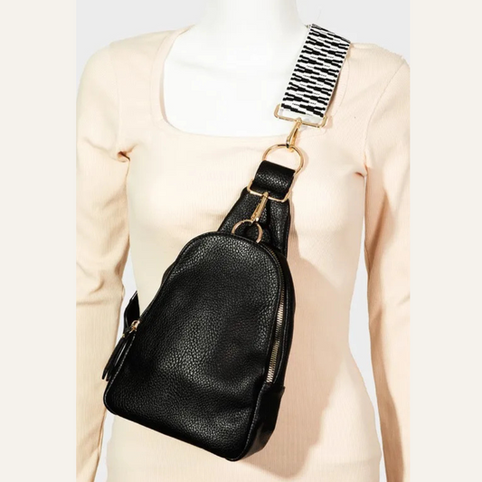 Fame Single Strap Faux Leather Sing Bag